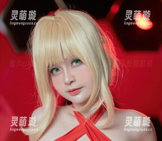 Azami 看Azami的美脚,唯一的困扰是该用多长的时间来欣赏?