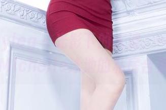 Beautyleg – 光影下的水波，一场关于Michelle泳池的私房合集
