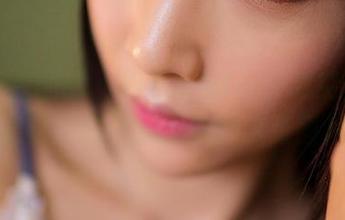 GIRLT果团网 – 何梦兮Stacy秀空姐风采：你能想象在机舱里见到这张图片吗？