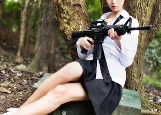 GIRLT果团网 – 这个白色不仅提亮了王语纯的颜值，还有我的心情——原图合集请见！