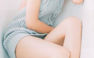 GIRLT果团网 – 陈雅漫在原图中透着高冷，更新时却一秒化身逗趣小天使，丝袜太撩了吧！