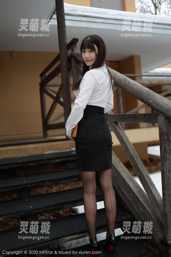 MFStar模范学院 - 哦！这组图片里的糯美子Mini，看来在礼服上花了不少心思。