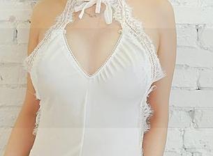 PDL潘多拉 – 观看杨晨晨sugar的白丝，原图犹如电影般展开，目光追逐之间，真有股滑稽感。