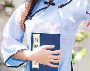 UGirls尤果网 – 于思琪的吊带，原图看起来像是随便一照，但我看到了更多。