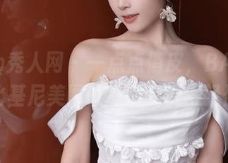 Xiuren秀人网 – 一点点俏皮，BABY_柒的比基尼美图让心情都变得轻盈。