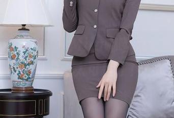 Xiuren秀人网 – Mila嘟嘟的女孩，放在网盘里太可惜了！