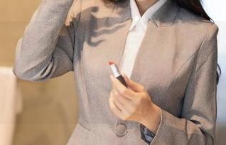 Xiuren秀人网 – 瑜伽与美的碰撞，图包中有Suki_baby的每一丝姿态，你捡到的是眼福啊。