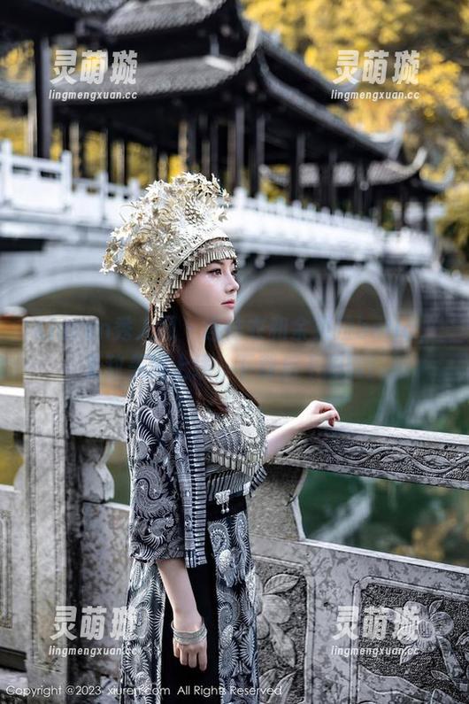 Xiuren秀人网 - 连体衣和余贝拉bella，无敌美图上线，下载后不想删！
