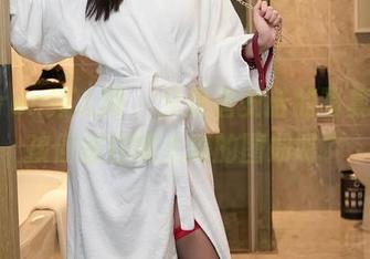 Xiuren秀人网 – 又是唐安诺的写真，女孩们都在哪儿搞的图册呀？