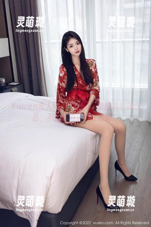 Xiuren秀人网 - 发现桃色奶酪的丝袜作品，不过我的眼睛在跑啊！