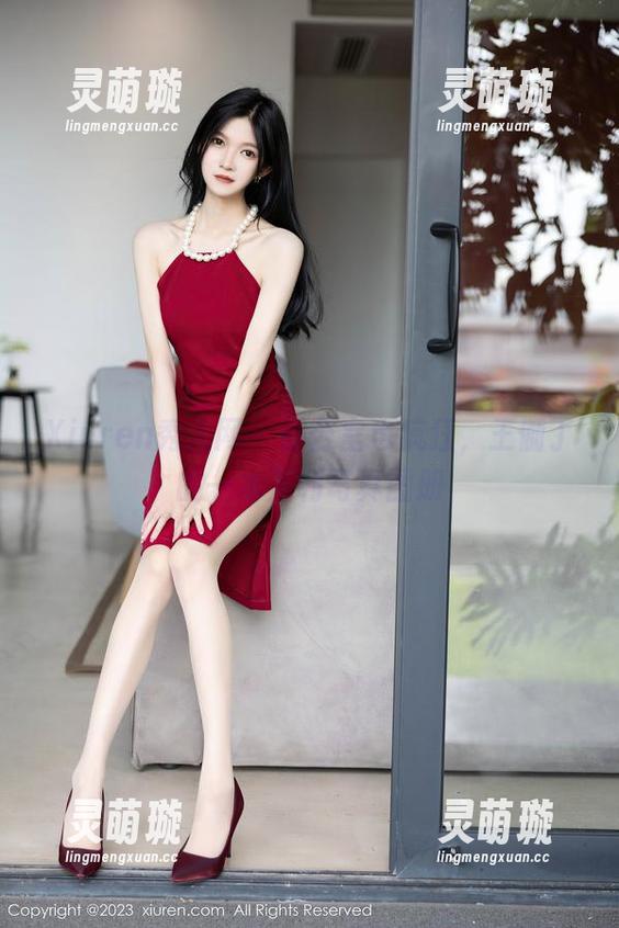 Xiuren秀人网 - 办公室也疯狂，王俪丁的一本万利写真图册