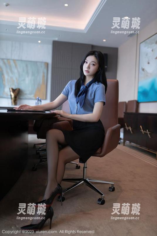 Xiuren秀人网 - 王馨瑶yanni泳装之旅：美图和壁纸，绝对让你眼前一亮。