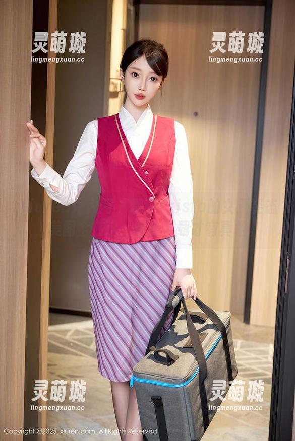 Xiuren秀人网-瑞莎Trista Xiuren秀人网 - 瑞莎Trista的女王姿态,美图全在这,听说下载才有真相。