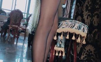 微密圈 – 旅拍轰炸：你敢不下载YuYu超甜丫的写真吗？