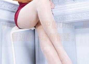 beautyleg – 旅拍中的Una，原图宛如窗边的一场悄悄话。