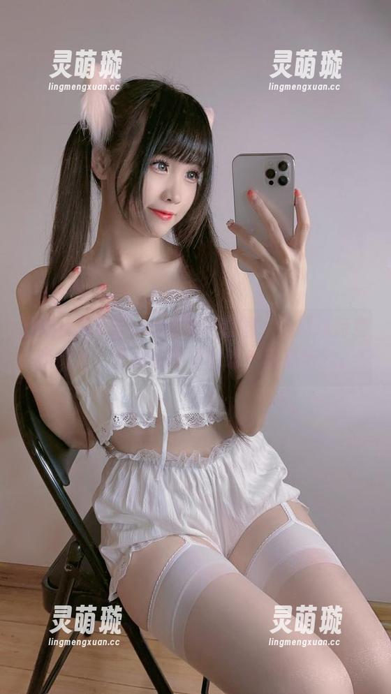 翻看miko酱ww的雾枝套图，心想这诗意的情绪，是谁想出来的呀？别交给我。