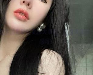 微密圈 – 不爱笑的赛琳的女孩大集合：这里有你的‘原图’满足感吗？