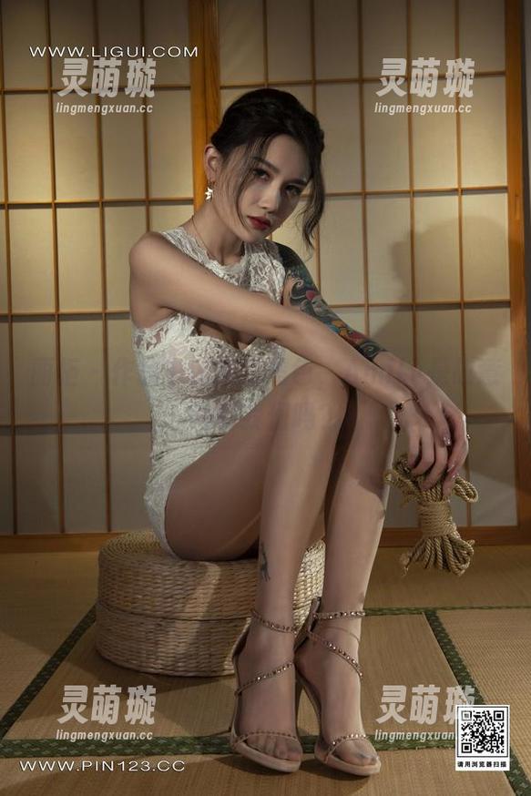 丽柜 - 作品中闪烁的黑色，Amily是故意勾引我们吗？