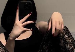 微密圈 – 保守的二舅妈的女神写真，免费试试也不怕撞脸吧