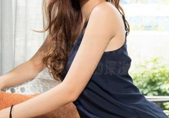 克拉女神 – 吕佳的浴缸反转秀，高清套图陪你算算水的深浅。