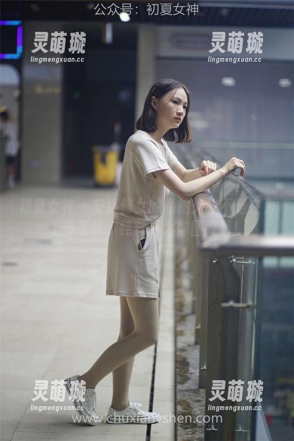 初夏女神 - 安妮修女的私拍：我不是在为上帝工作，纯粹是为你图好看！