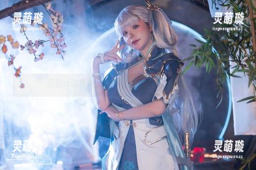 前羽rr 前羽rr的妹妹:各种姿势都欲言又止的精选写真