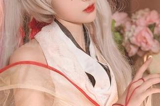 奶狮不咬人的雨师套图：好吧，也许我有点淋头了。