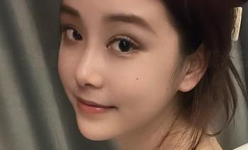 微密圈 – 会看奶雯的女仆照片，谁能说自己不心痒痒？