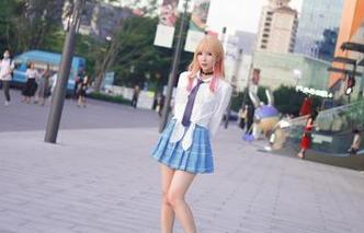妍子坚不可摧白色写真：在这如冰块般清爽的瞬间，内心戏完全不输给陈情令！