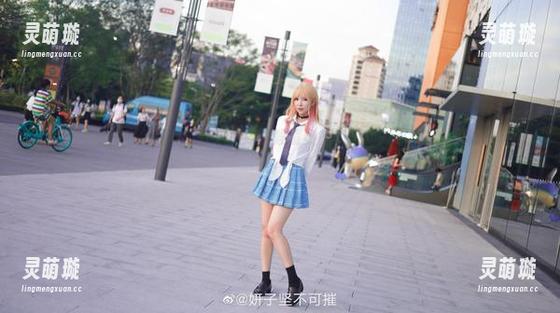 妍子坚不可摧白色写真：在这如冰块般清爽的瞬间，内心戏完全不输给陈情令！