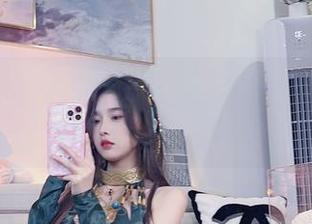 厨娘小小奶瓶儿—免费写真，看她的锅里藏着啥？