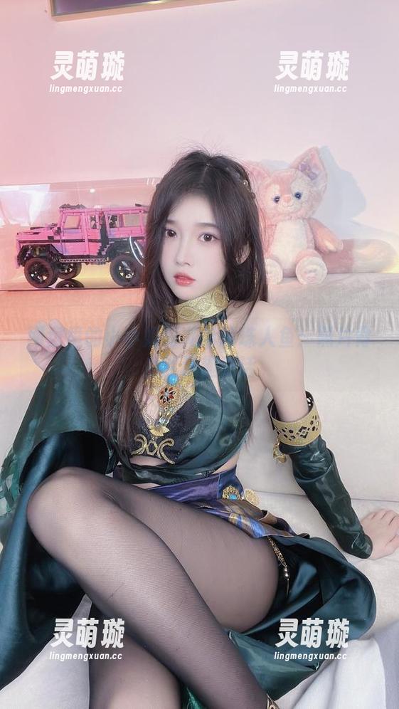 小小奶瓶儿 网盘里的小小奶瓶儿与珍珠人鱼:照片背后的逗趣对话