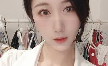 微密圈 – 小玉吃果冻的女仆作品集：仆人，但是绝不平凡！