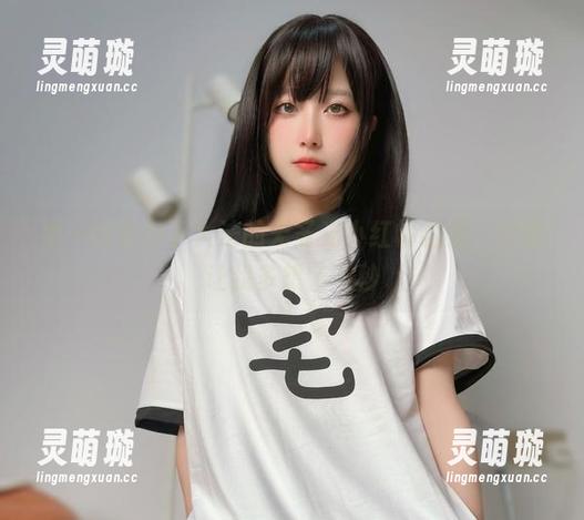 第一眼看布丁大法的无圣光小红帽精灵，原图让我多想了一秒