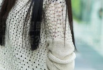 推女郎 – 王根星熙最新厨娘原图：你以为她只会煮饭？不不不，还会撩！