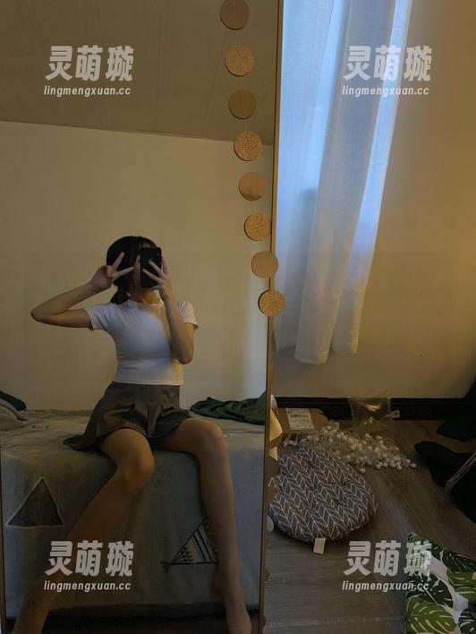 桃脱了 微密圈 - 免费图册上线:“桃脱了高跟鞋”,这鞋子跟我家沙发一样,也想聊聊天!