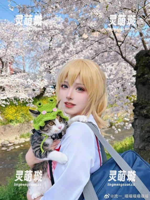 流一_喵喵喵喵喵喵在线，美脚写真：看得我想穿短裤了，果然你们的腿都好长！