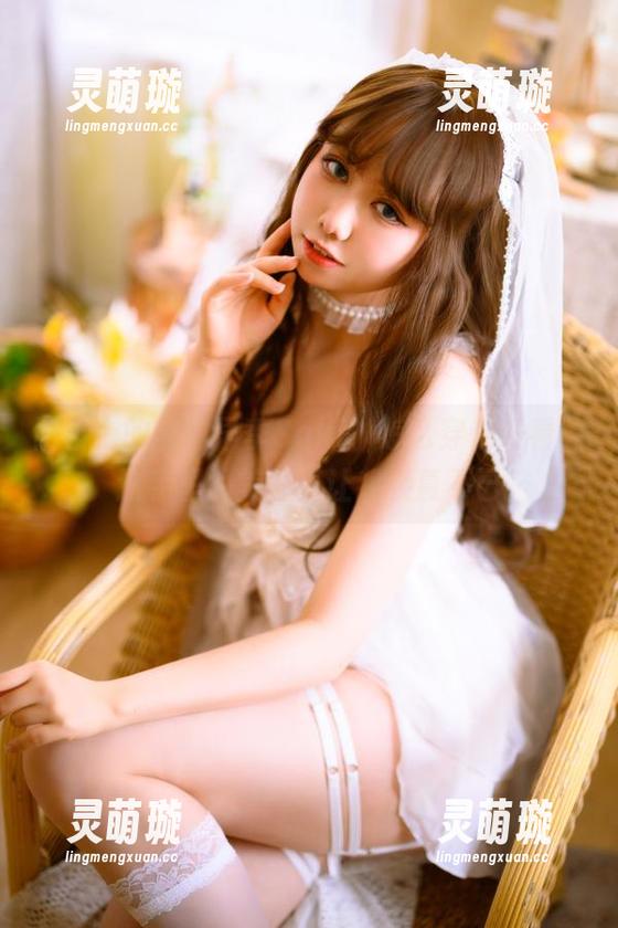 阳台上的渡边早季Saki、怎么穿都好看，这手里的美图真让我羡慕不已