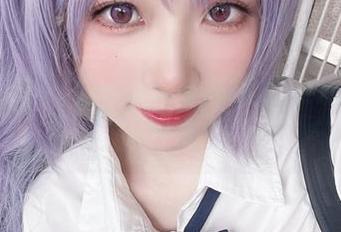 一组私房图片，炸酱沐沐的比基尼让海浪都想低头