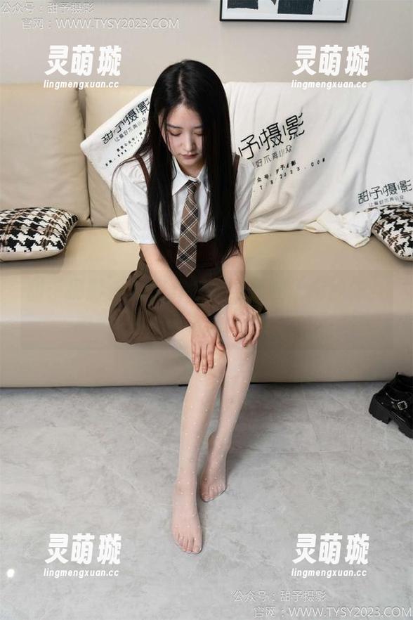甜予摄影 - 套图炸裂！璇璇骑上南瓜车，万圣节欢乐不断！