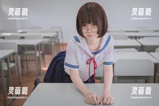 你没看错，白金Saki的裸足美图是0元！
