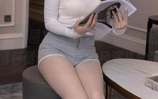 秀人网 – 美图异想天开，Egg尤妮丝和女孩的图包倒像是一场未经演练的狂欢。