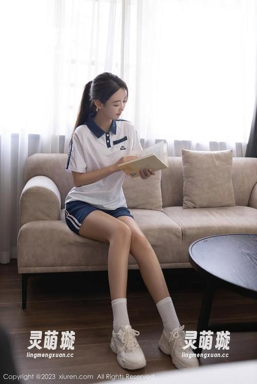 秀人网-安然儿 秀人网 - 天台之上,安然儿的全套,这原图中隐藏了多少小心思?
