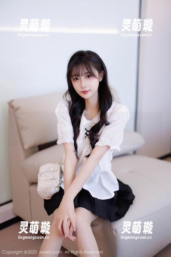 秀人网 - 原图里的徐莉芝Botty：可爱溢出屏幕，买个拐杖保护我吧！