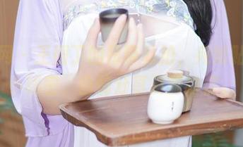 秀人网 – 王俪丁的吊带私拍，宛如贴上的小秘密，偷偷分享资源给你。