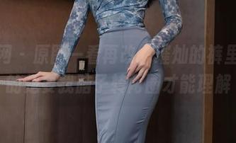 秀人网 – 原图一看再改，璀灿的裤里丝真的是要我脑子转两圈才能理解