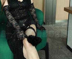 秀人网 – 水手服，糖豆sisi原图里的青春气息…不过有些画面略含糊啊。