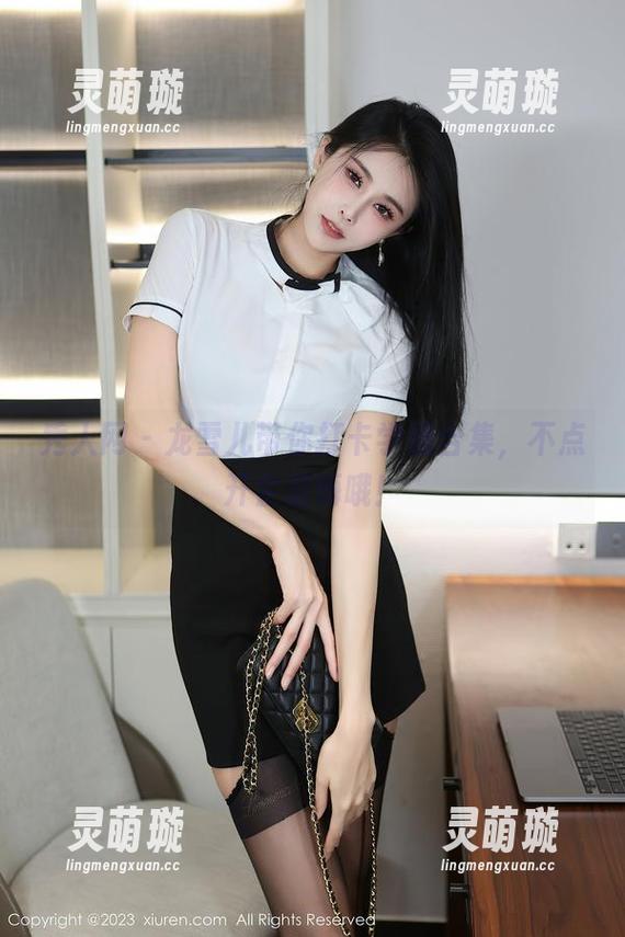 秀人网-龙雪儿 秀人网 - 龙雪儿带你打卡学姐合集,不点开会后悔哦!