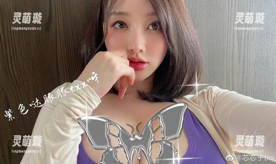 微密圈 - 难以抗拒的双人写真，童小芯把我们带到了什么新空间？