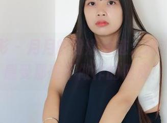 绮梦摄影 – 月月的粉嫩踪迹：精选写真，感受那毫不做作的俏皮！